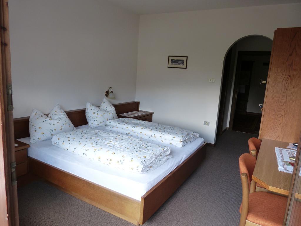 Haus Christl Bed and Breakfast Lana Eksteriør billede